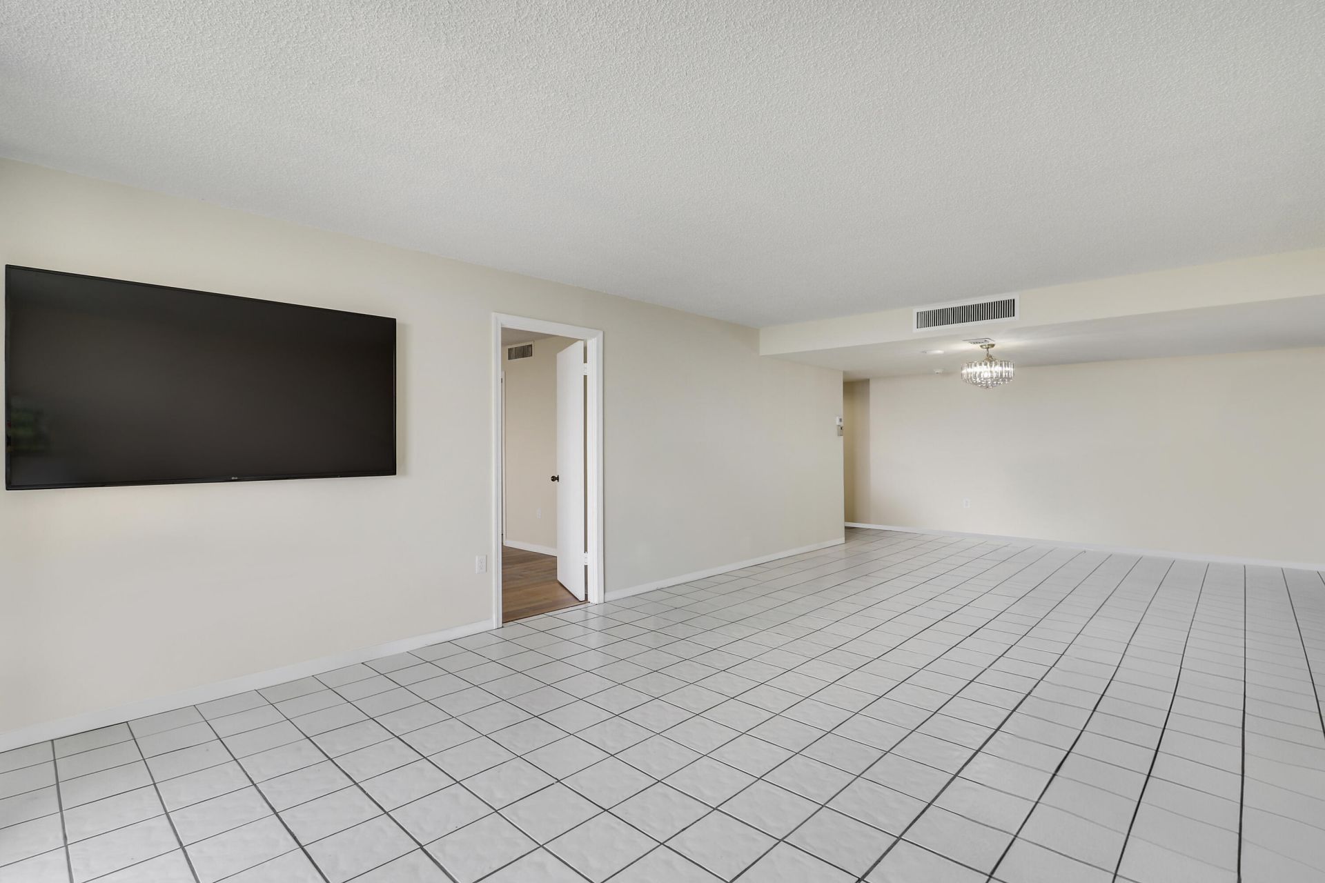 5600 N Flagler Drive, Unit Ph103, West Palm Beach, FL 33407 Photo