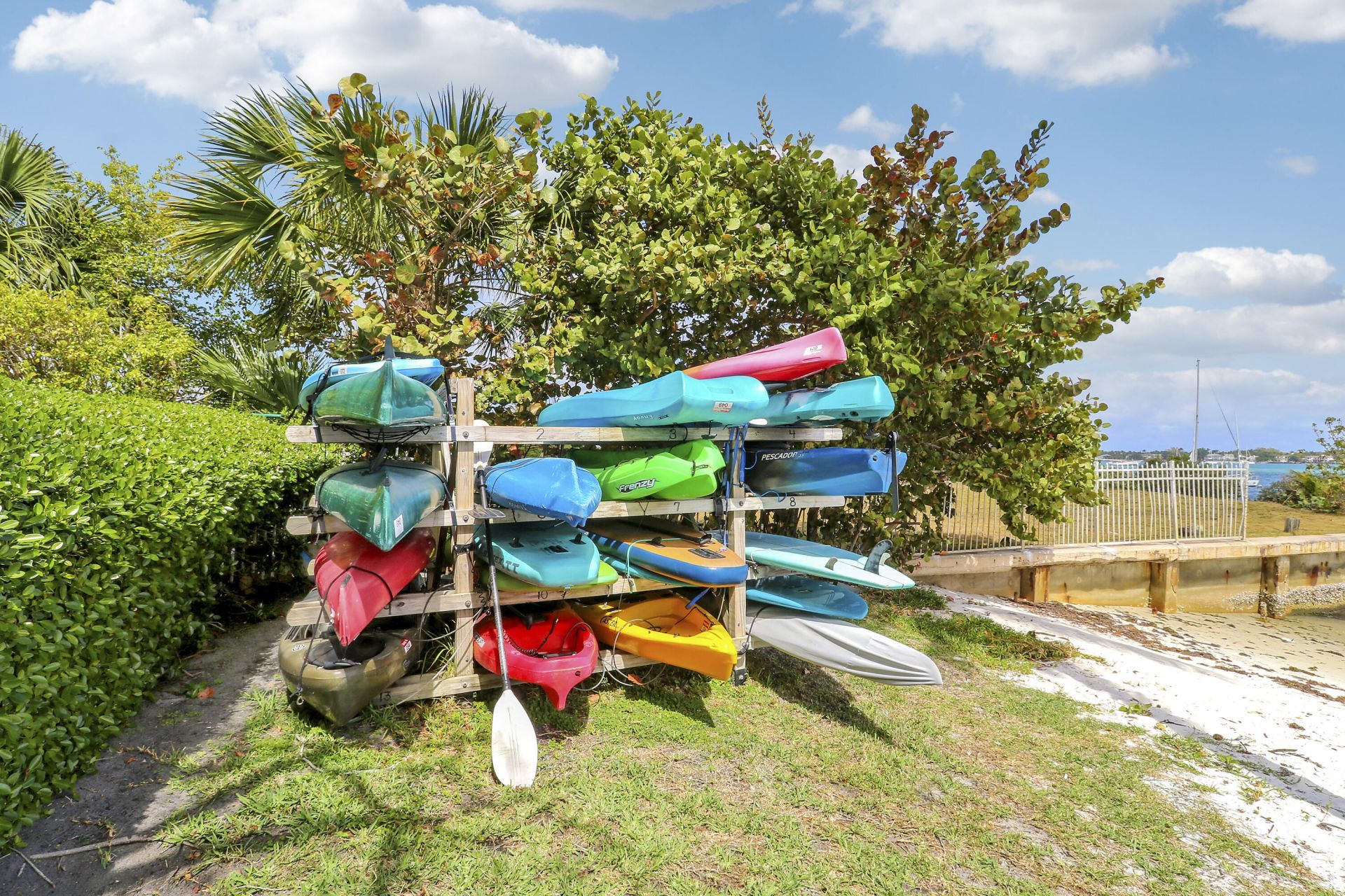 5600 N Flagler Drive, Unit Ph103, West Palm Beach, FL 33407 Photo