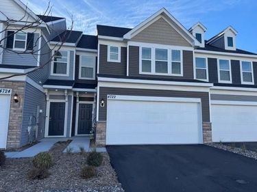 4754 AirLake Curve , Woodbury, MN 55129