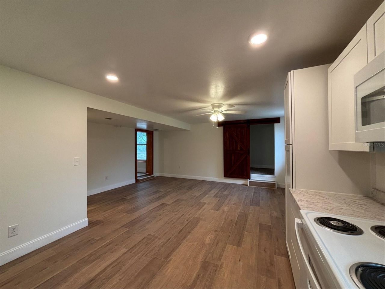 912 Lake Jessie Drive , Winter Haven, FL 33881 Photo