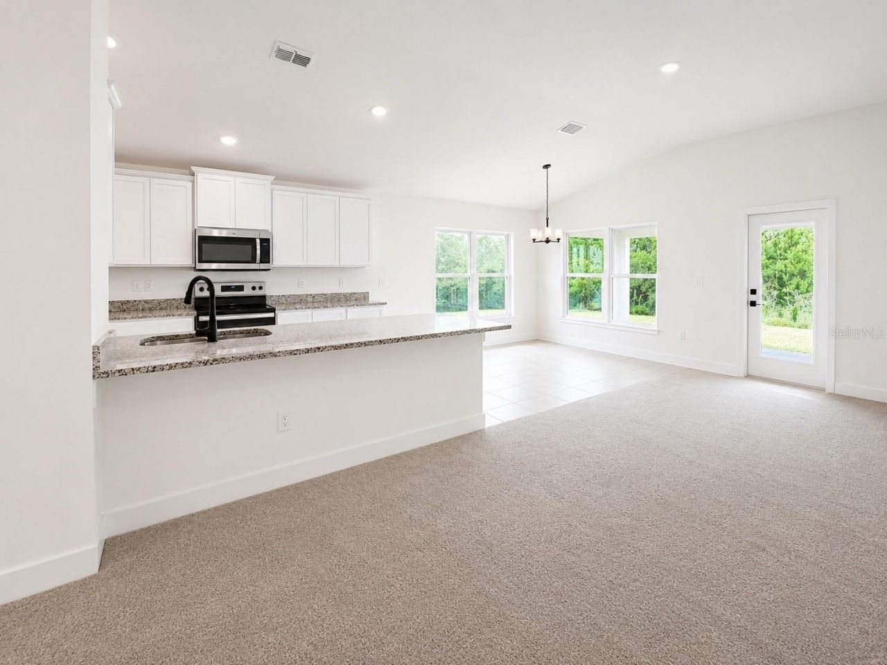 7618 Bent Tree Loop, Harmony, FL 34773 Photo