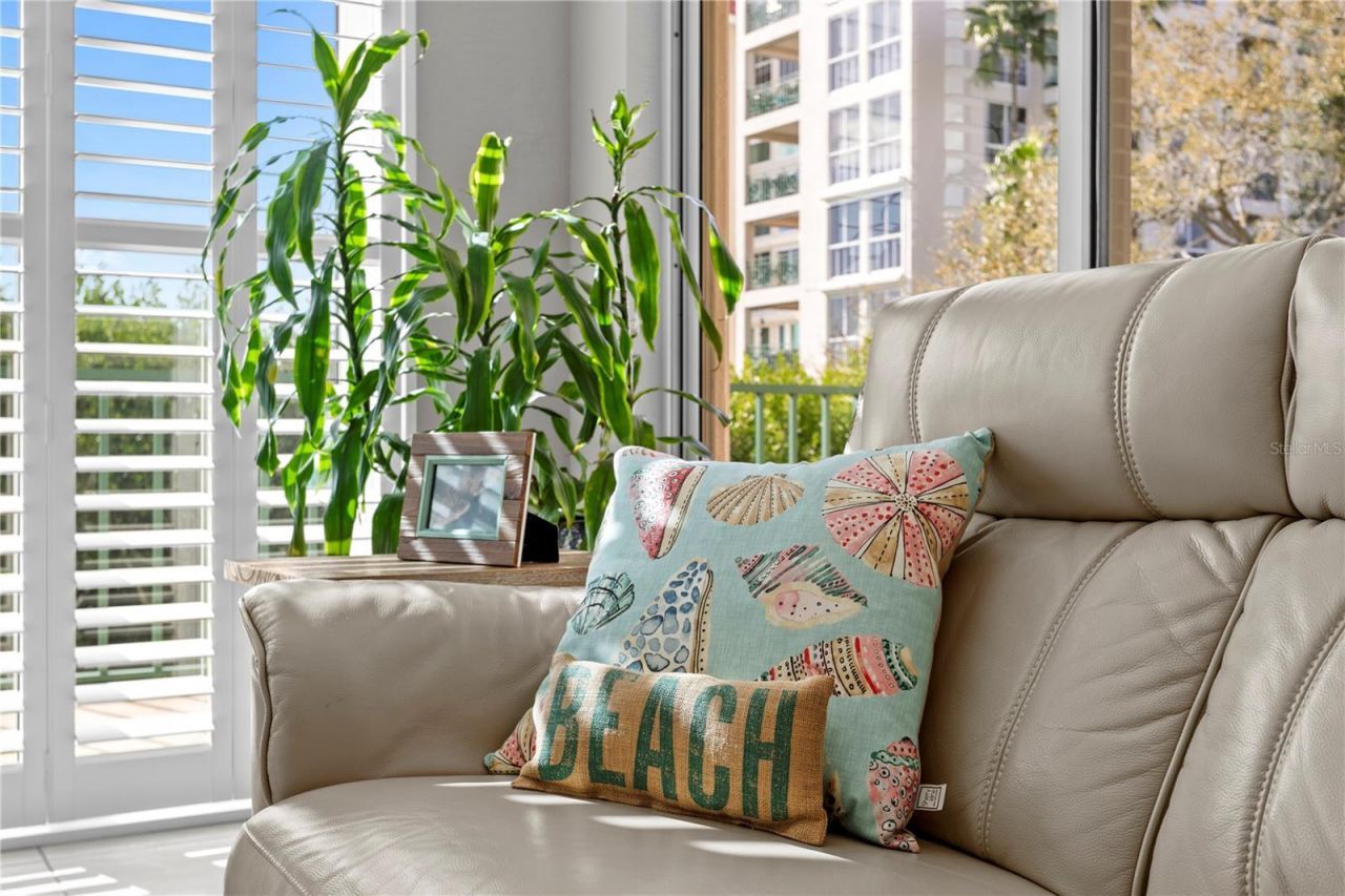 4750 Dolphin Cay Lane S, Unit 107, Saint Petersburg, FL 33711 Photo