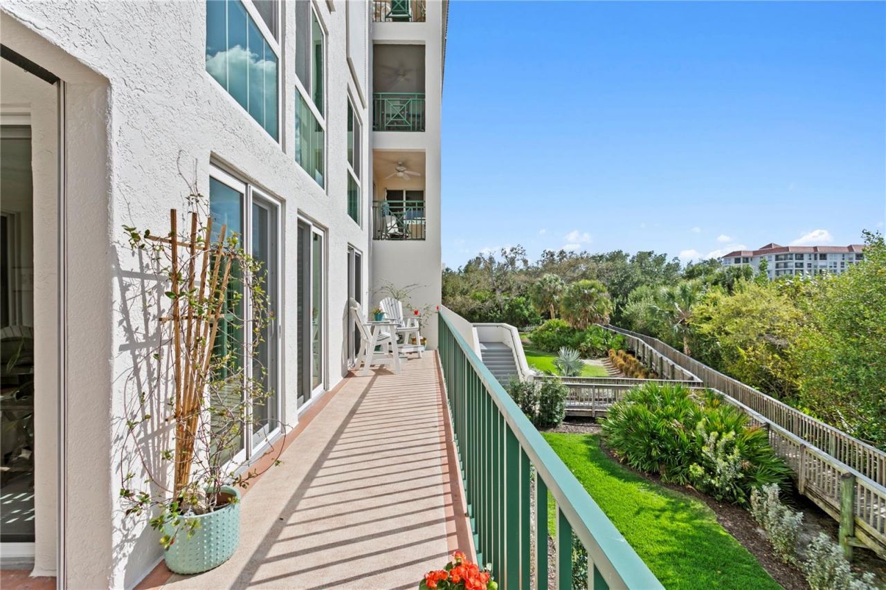 4750 Dolphin Cay Lane S, Unit 107, Saint Petersburg, FL 33711 Photo