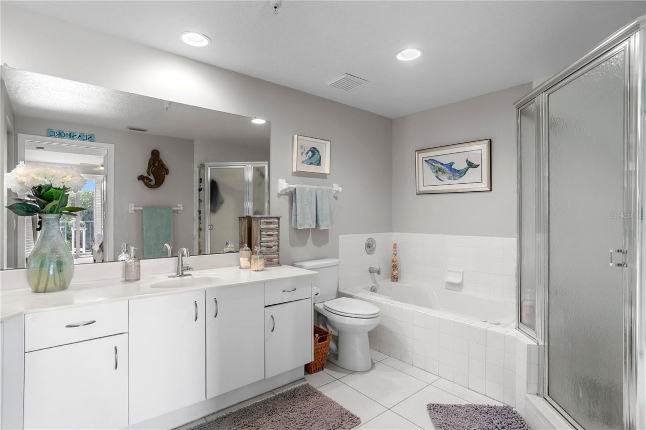 4750 Dolphin Cay Lane S, Unit 107, Saint Petersburg, FL 33711 Photo