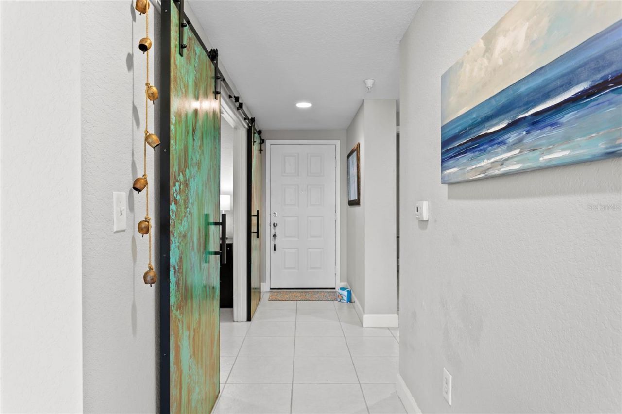 4750 Dolphin Cay Lane S, Unit 107, Saint Petersburg, FL 33711 Photo