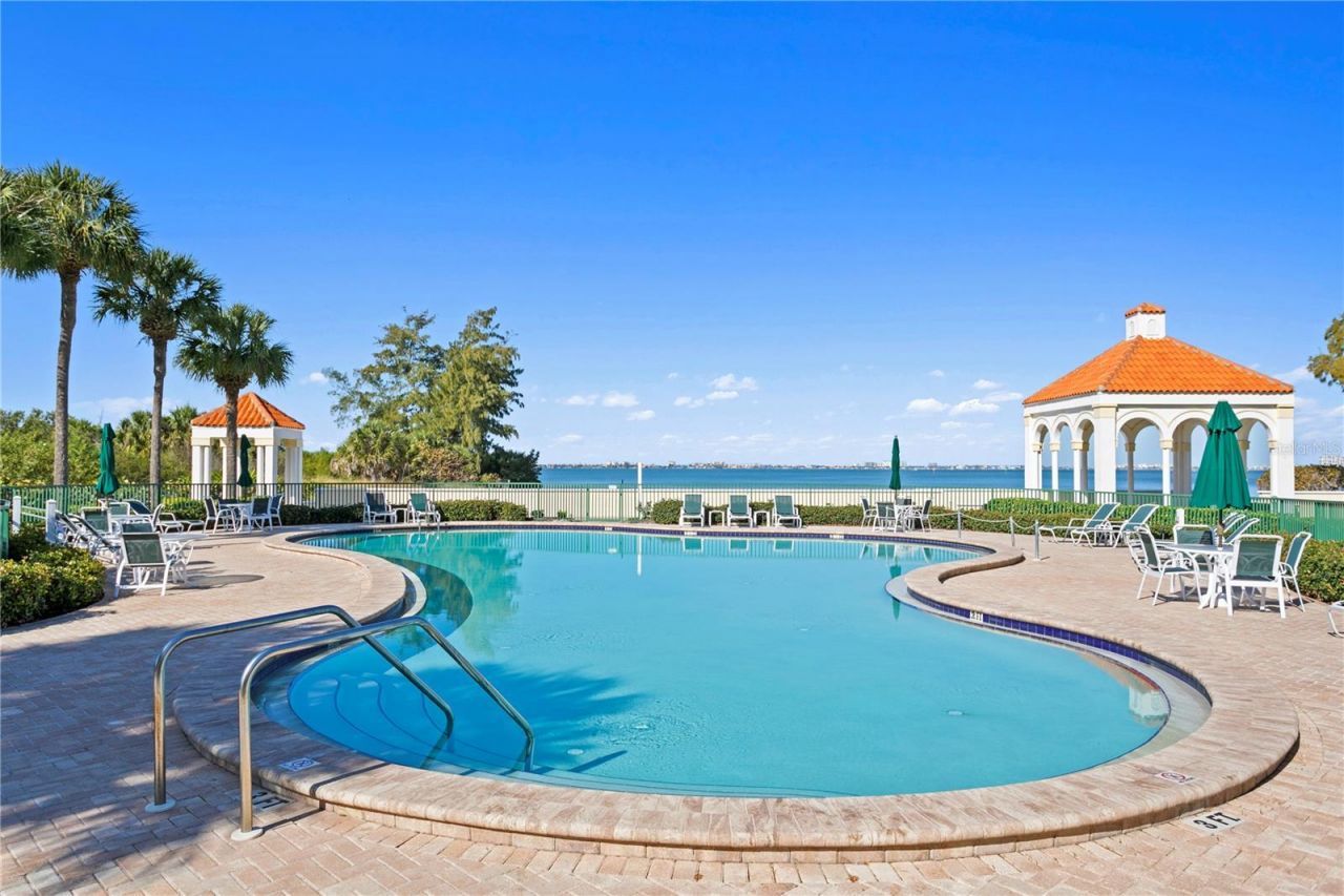 4750 Dolphin Cay Lane S, Unit 107, Saint Petersburg, FL 33711 Photo