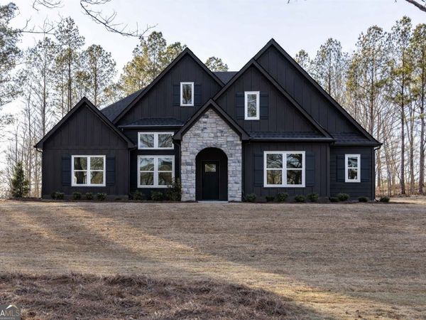 320 Hidden Meadows Dr., Gay, GA 30218