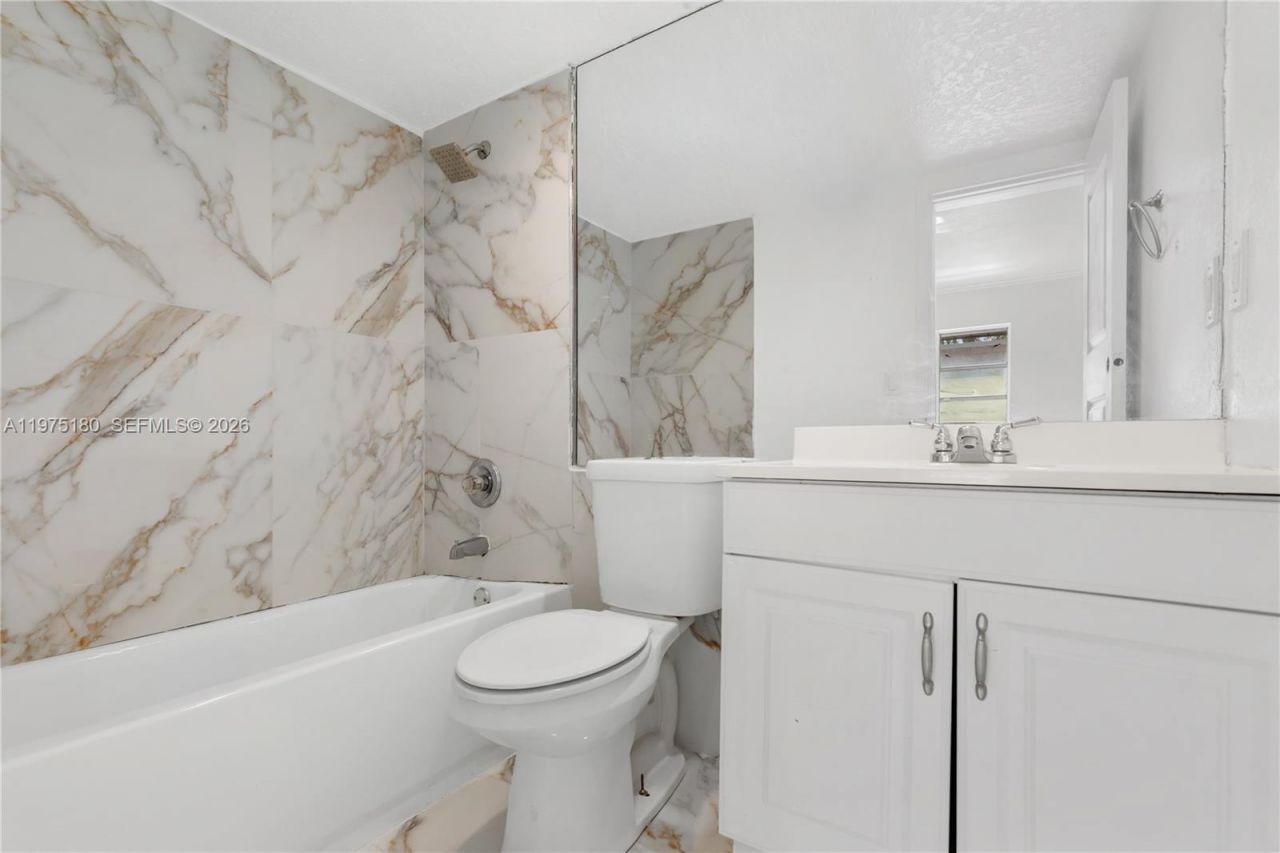 7906 NW 74th Ave , Tamarac, FL 33321 Photo