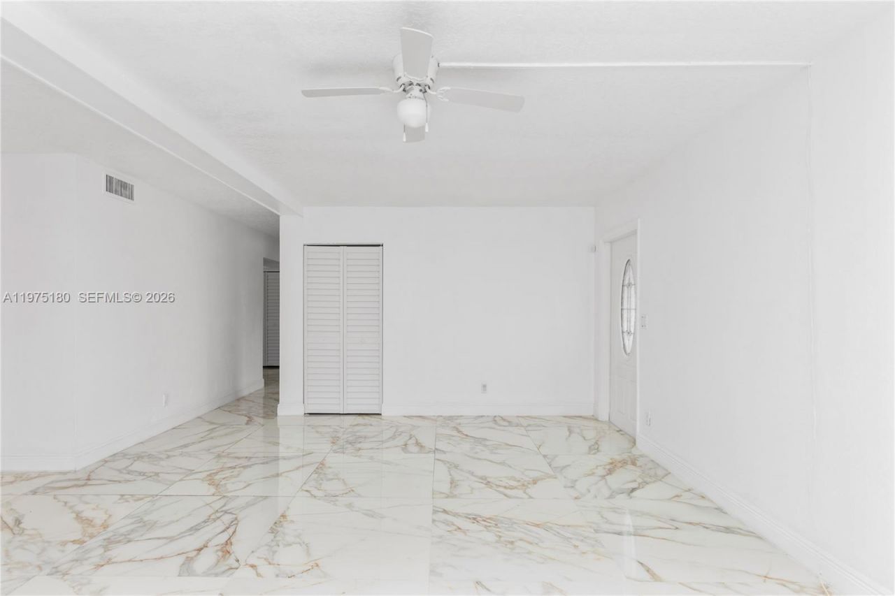 7906 NW 74th Ave , Tamarac, FL 33321 Photo