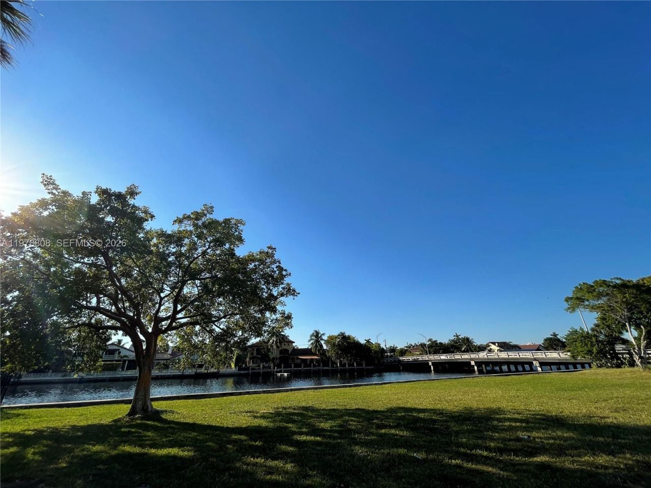 851 Three Islands Blvd, Unit 109, Hallandale Beach, FL 33009 Photo