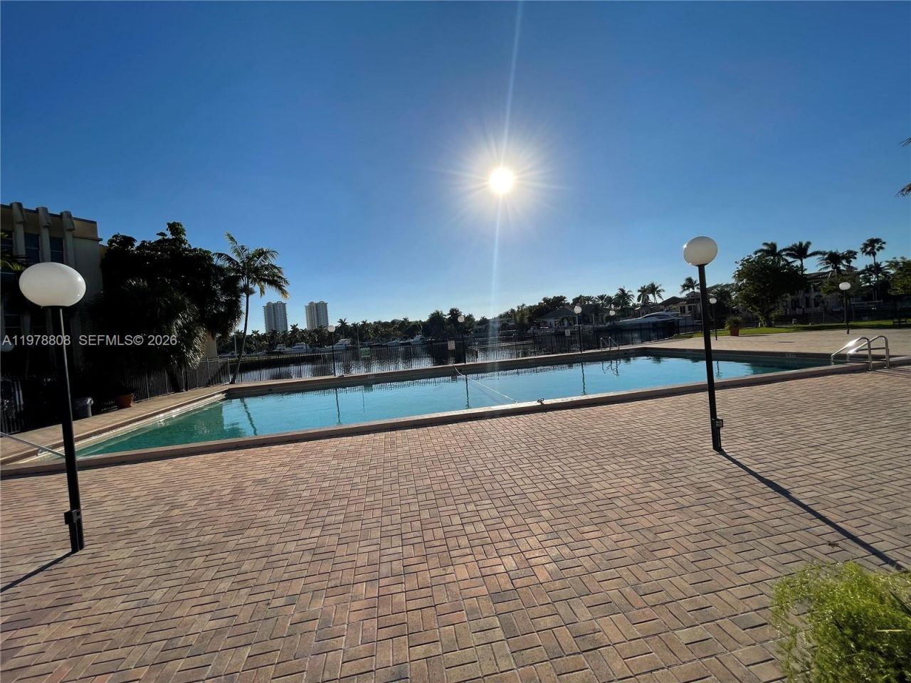 851 Three Islands Blvd, Unit 109, Hallandale Beach, FL 33009 Photo