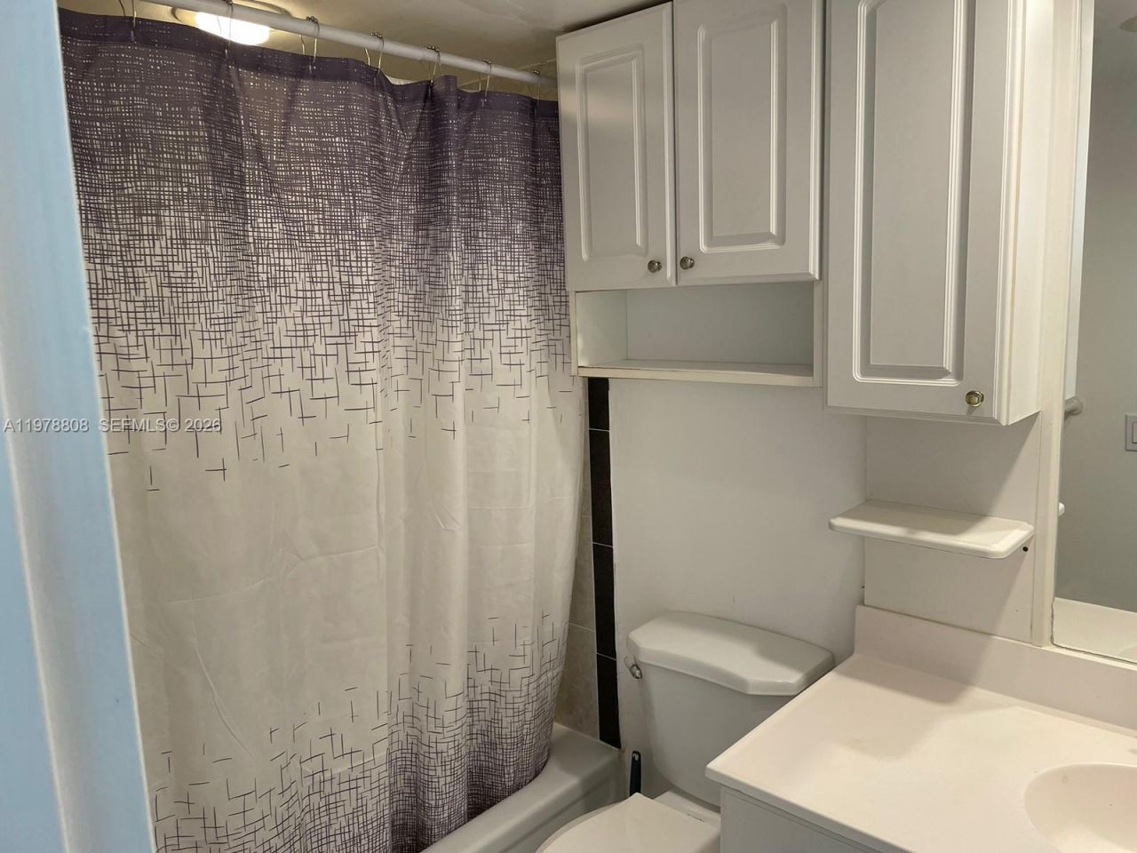 851 Three Islands Blvd, Unit 109, Hallandale Beach, FL 33009 Photo