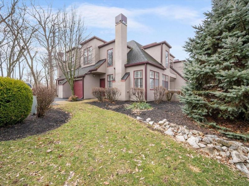 4370 Marin Woods, Unit B, Port Clinton, OH 43452 Photo 2