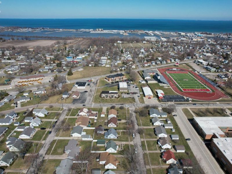 614 Clinton Street, Port Clinton, OH 43452 Photo 4