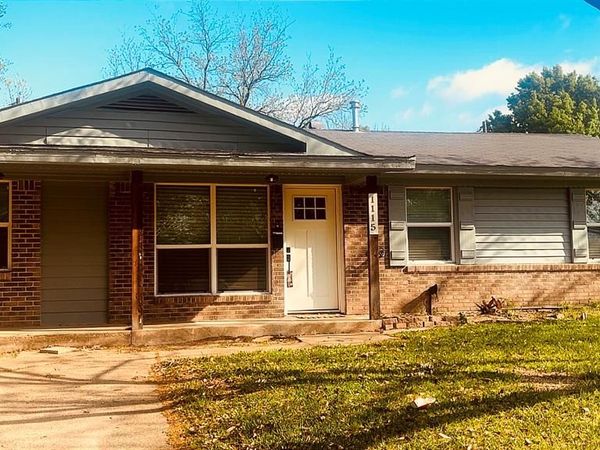 1115 Casa Drive, Mesquite, TX 75149