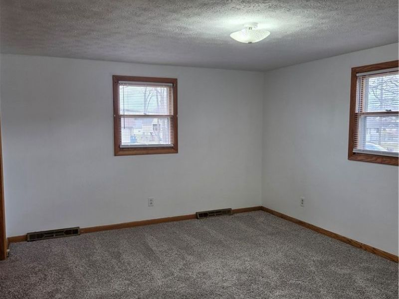 12 Sandy Drive, New Middletown, OH 44442 Photo 16