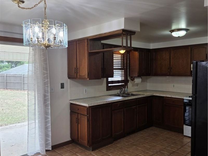 12 Sandy Drive, New Middletown, OH 44442 Photo 9