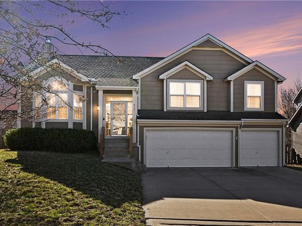 8127 NE 98th Terrace, Kansas City, MO 64157