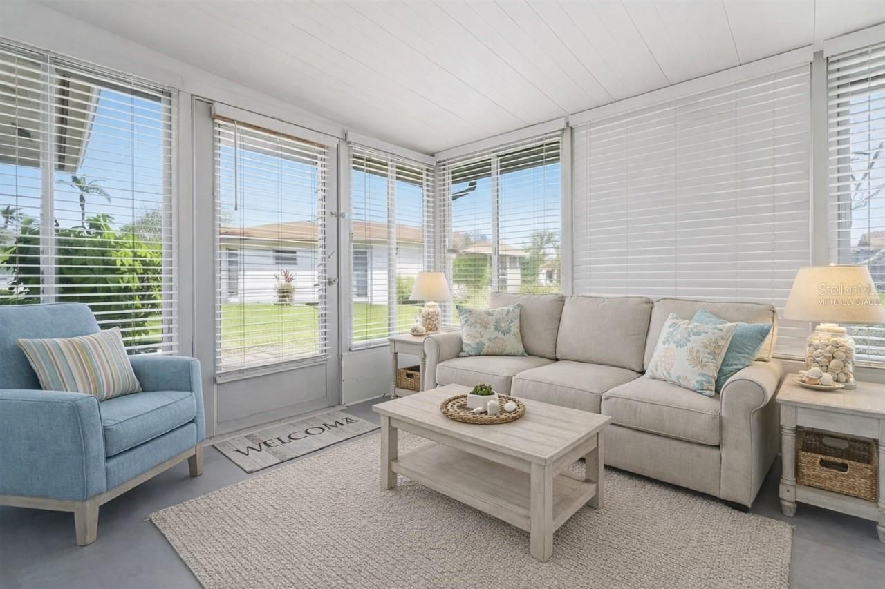 5061 Live Oak Circle, Bradenton, FL 34207 Photo