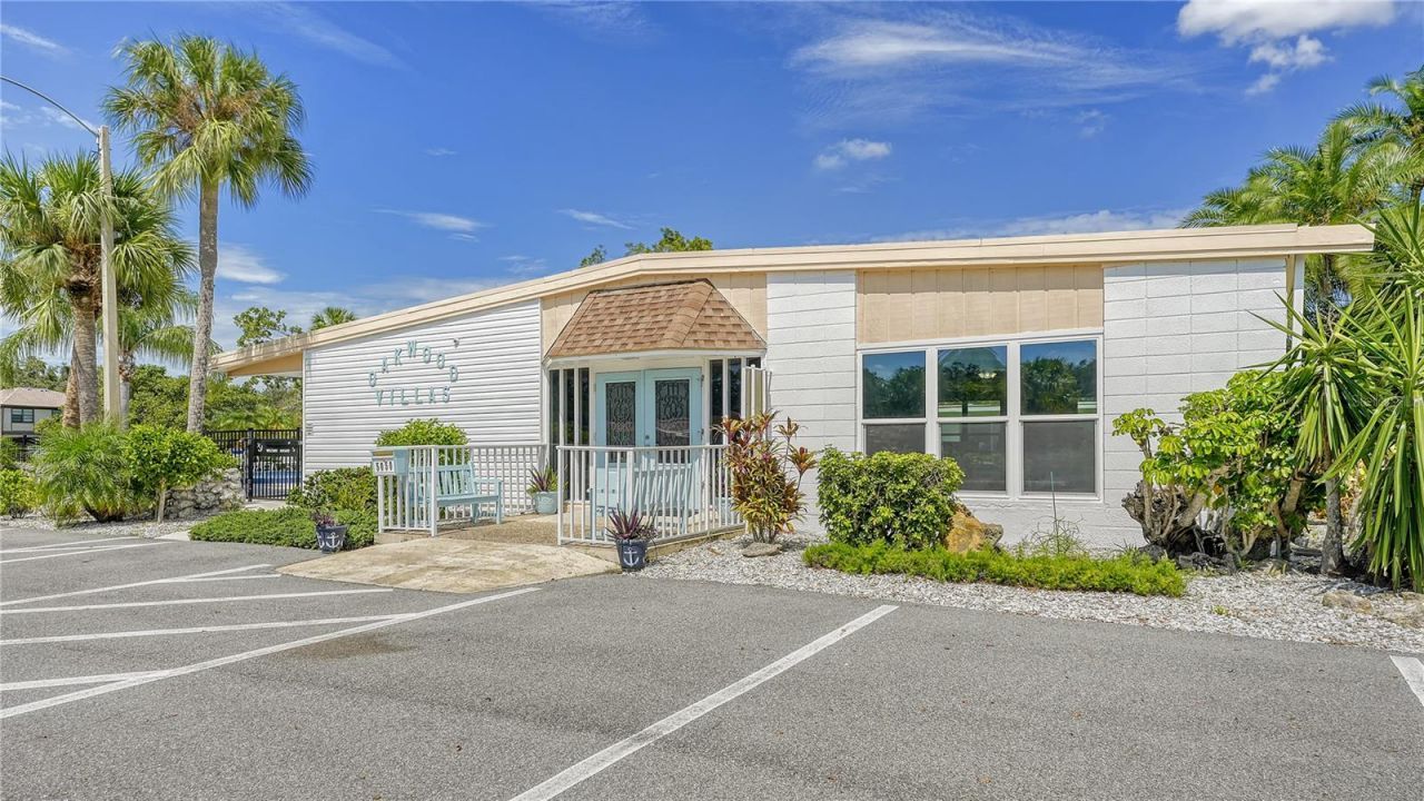 5061 Live Oak Circle, Bradenton, FL 34207 Photo