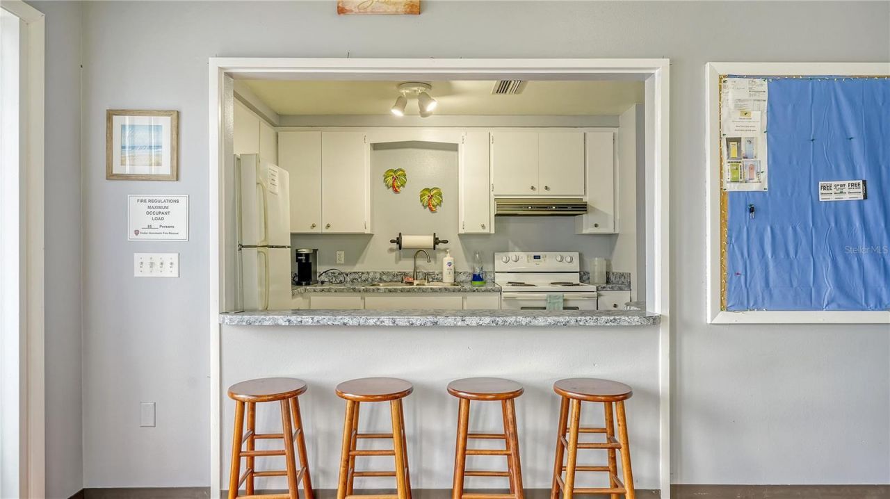 5061 Live Oak Circle, Bradenton, FL 34207 Photo