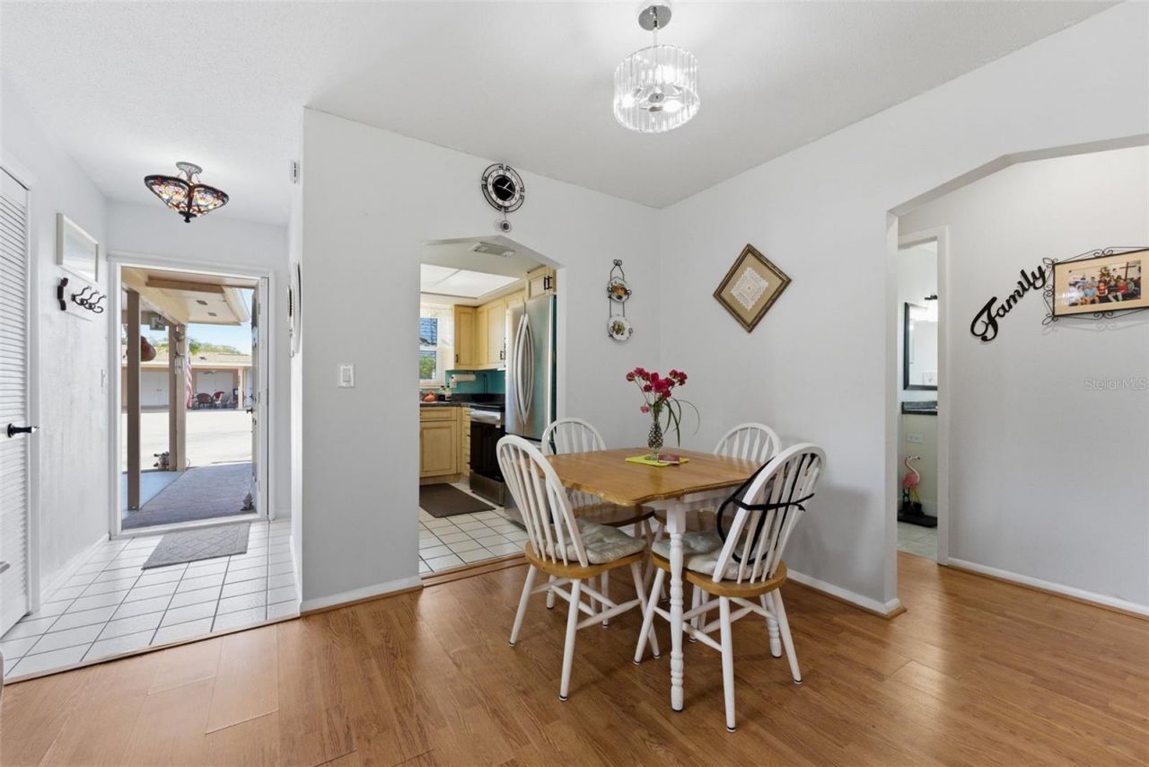 5061 Live Oak Circle, Bradenton, FL 34207 Photo