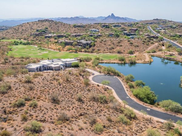 15320 E HIDDEN SPRINGS Trail E, Unit 23, Fountain Hills, AZ 85268