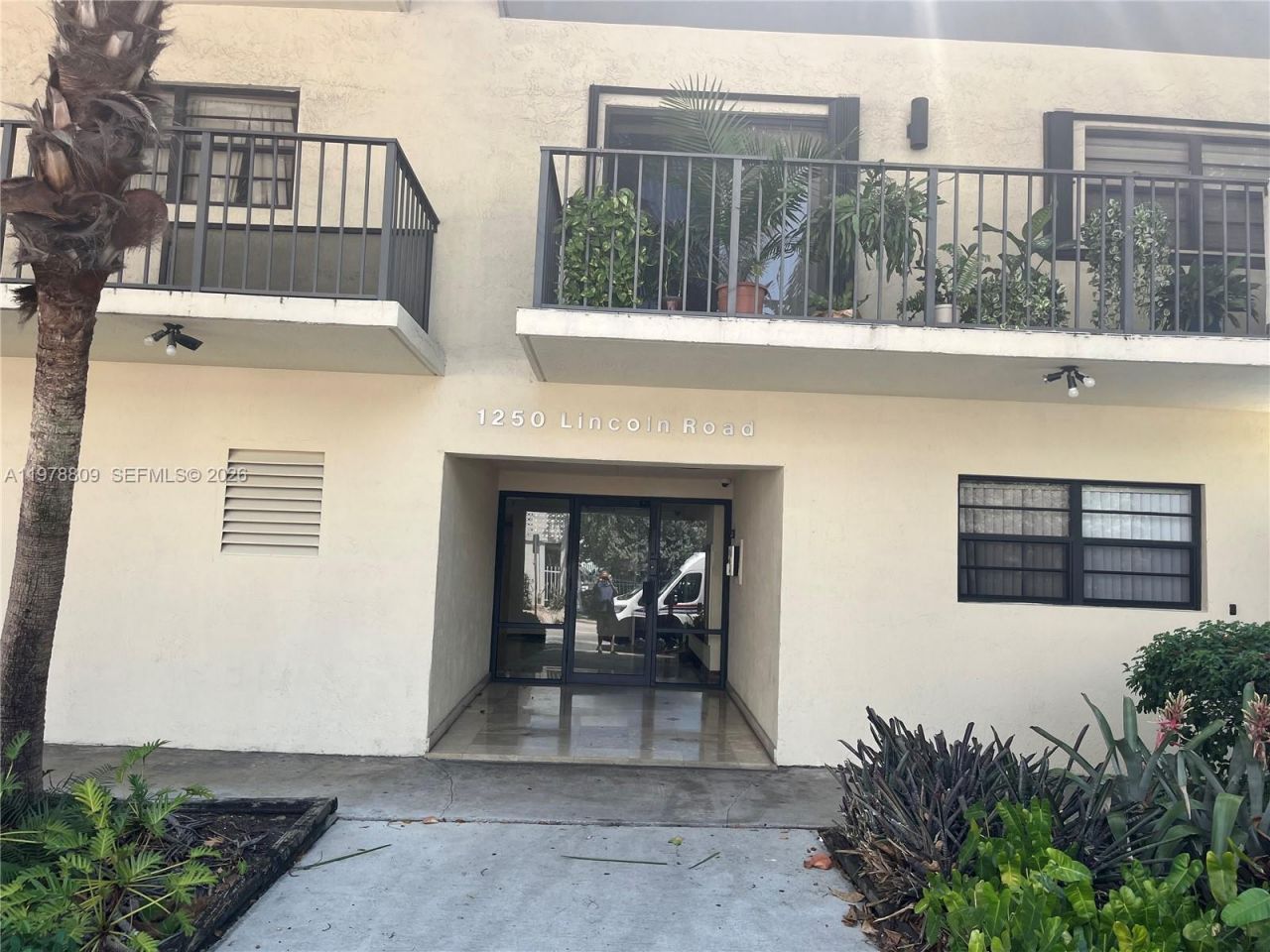 1250 Lincoln Rd, Unit 310, Miami Beach, FL 33139 Photo