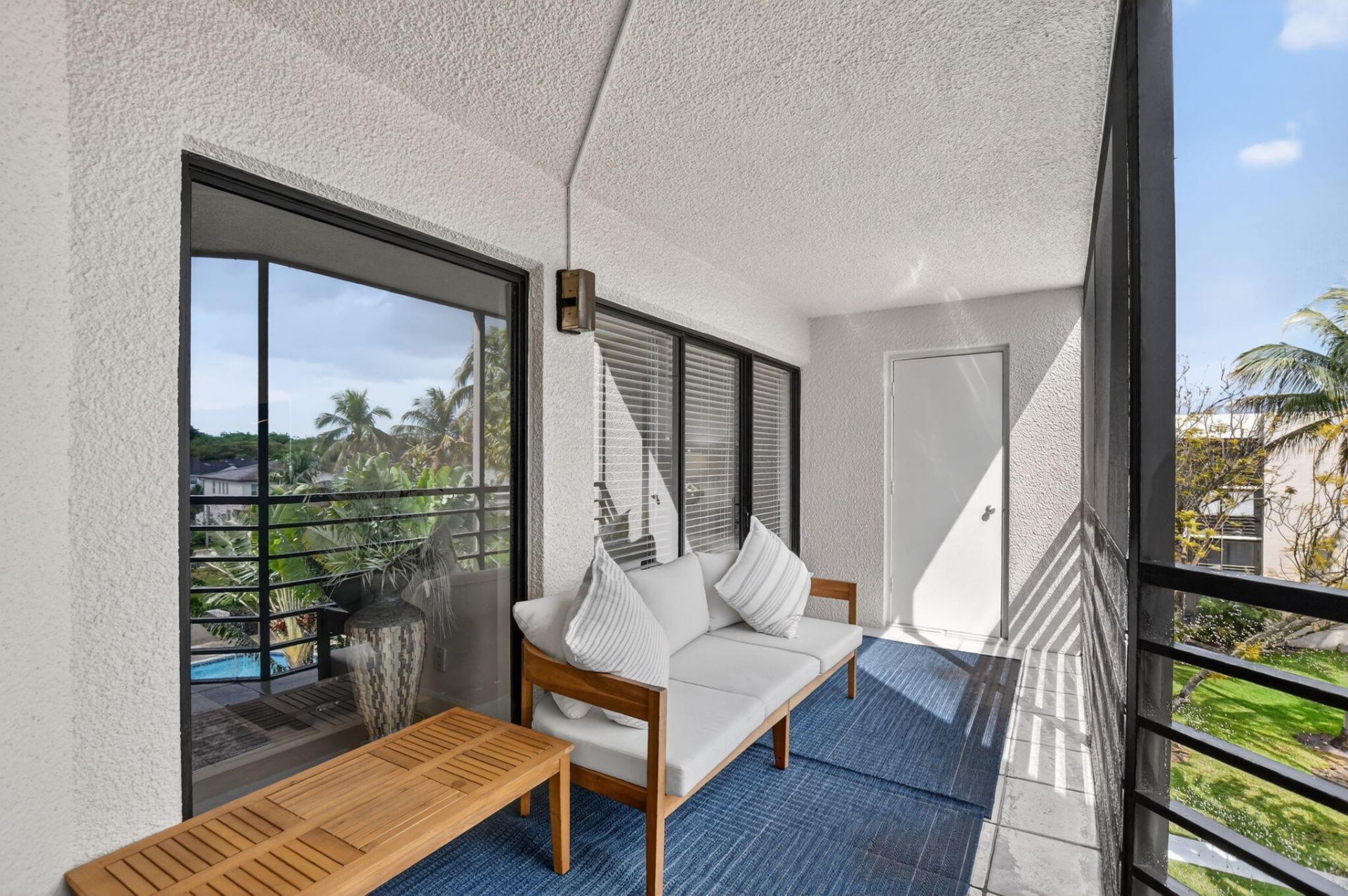 5851 Camino Del Sol, Unit Apt 402, Boca Raton, FL 33433 Photo