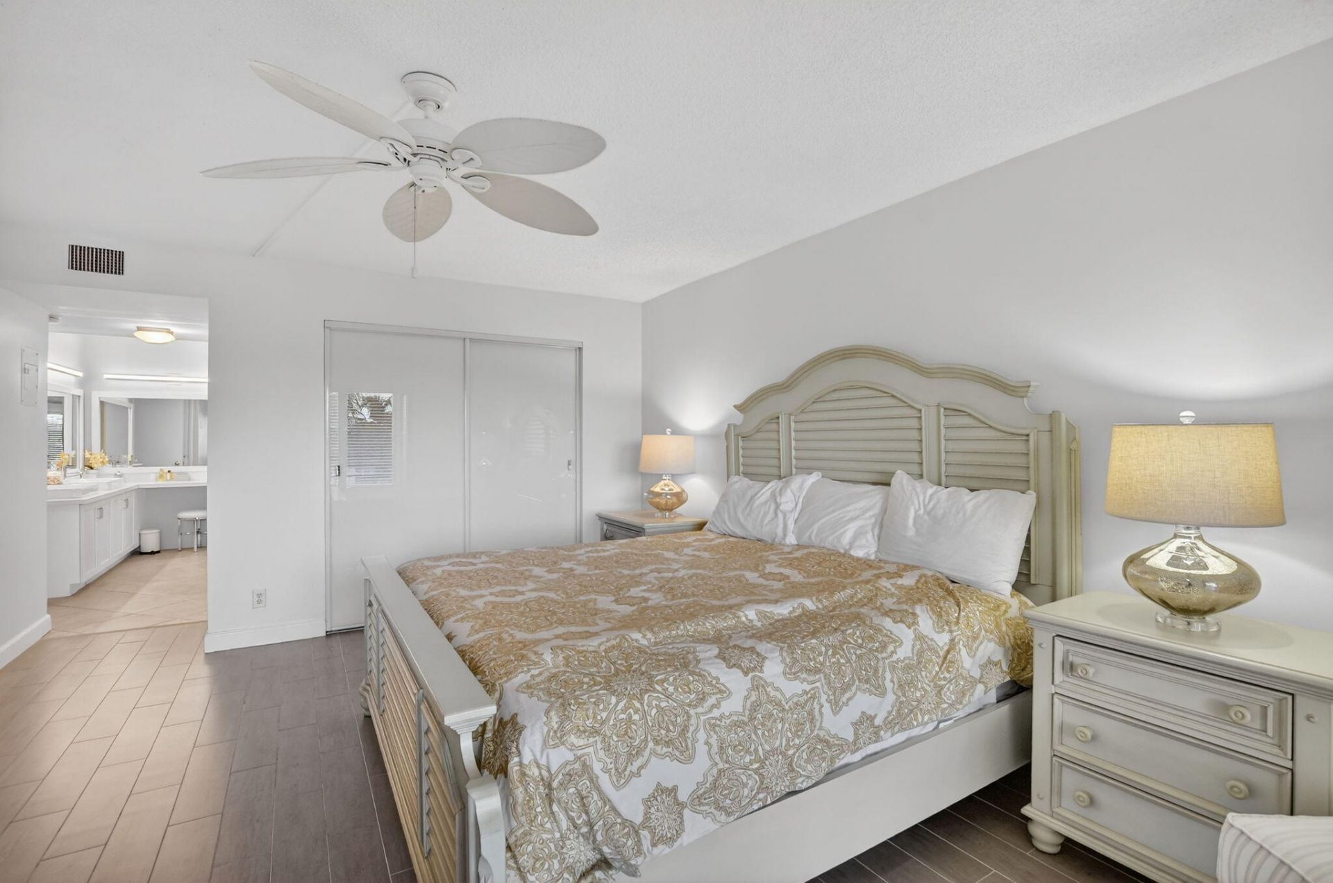 5851 Camino Del Sol, Unit Apt 402, Boca Raton, FL 33433 Photo