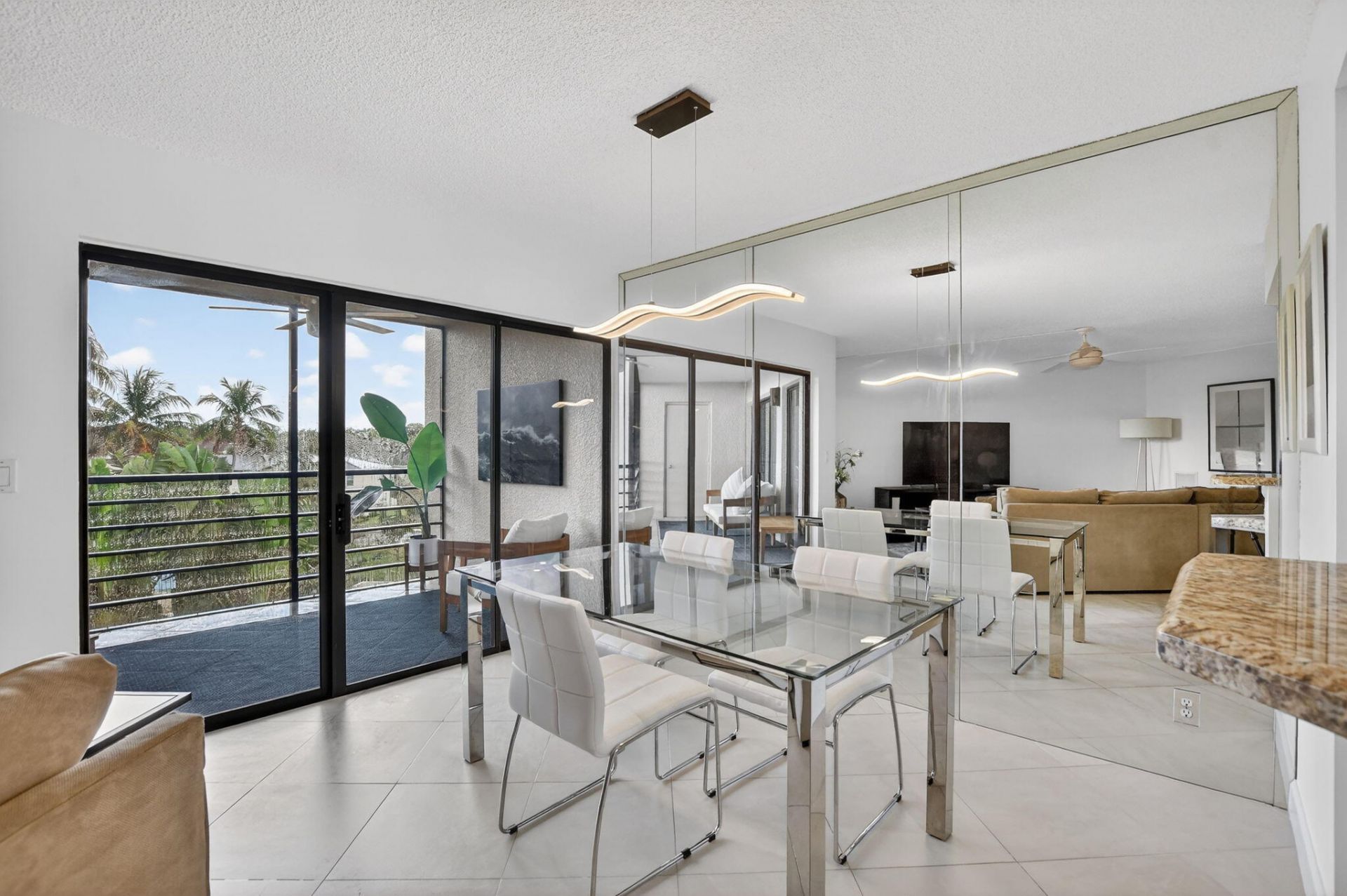 5851 Camino Del Sol, Unit Apt 402, Boca Raton, FL 33433 Photo