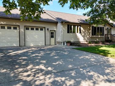 510 Ash Avenue, Bird Island, MN 55310