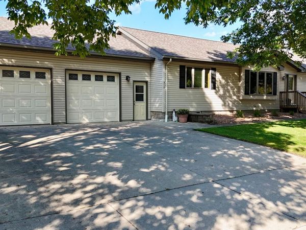 510 Ash Avenue, Bird Island, MN 55310