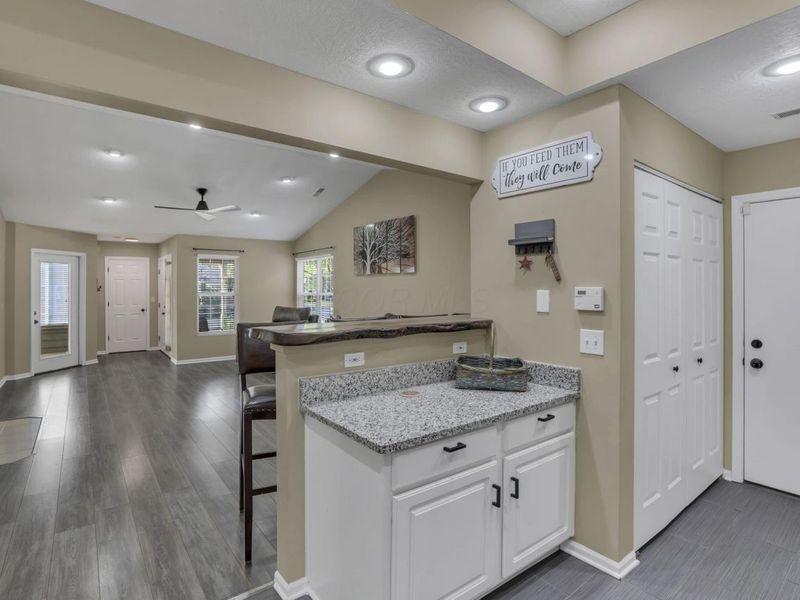 5870 Crooked Creek Boulevard , Grove City, OH 43123 Photo 18