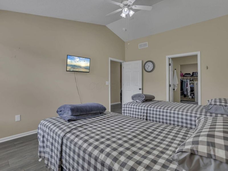 5870 Crooked Creek Boulevard , Grove City, OH 43123 Photo 29