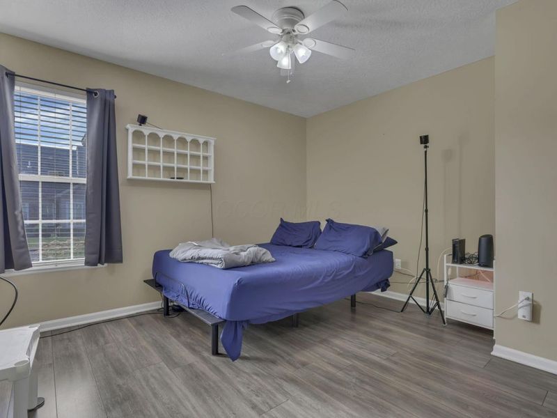 5870 Crooked Creek Boulevard , Grove City, OH 43123 Photo 35