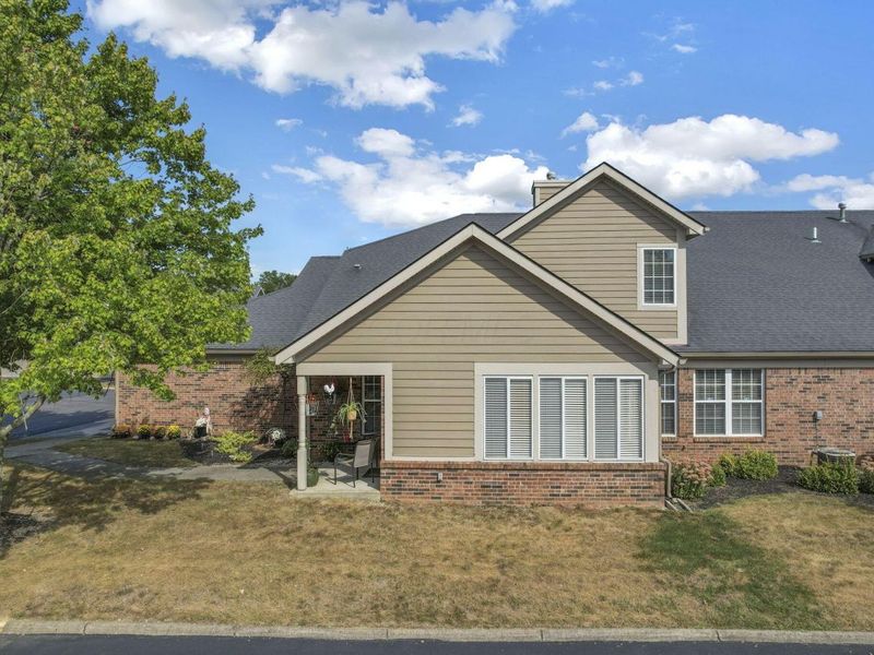 5870 Crooked Creek Boulevard , Grove City, OH 43123 Photo 8