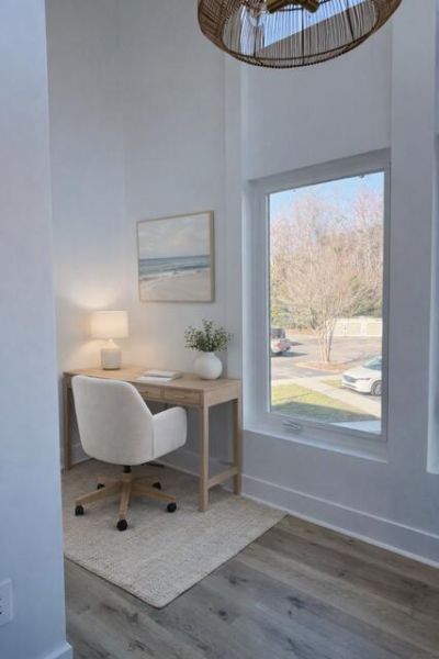 267 Alexandra Drive Photo 4