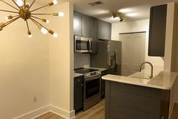 267 Alexandra Drive photo 4