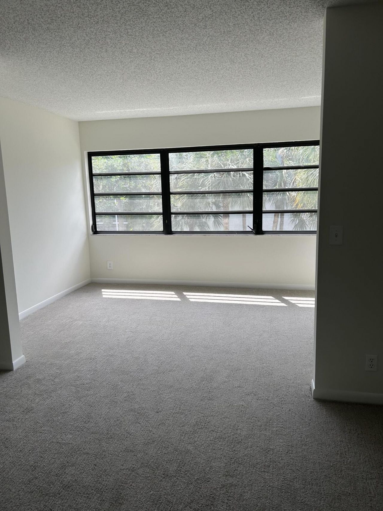 4700 Lucerne Lakes Boulevard, Unit 308, Lake Worth, FL 33467 Photo