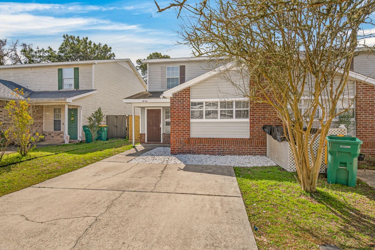 1826 Pointed Leaf Lane, Fort Walton Beach, FL 32547 Main Photo