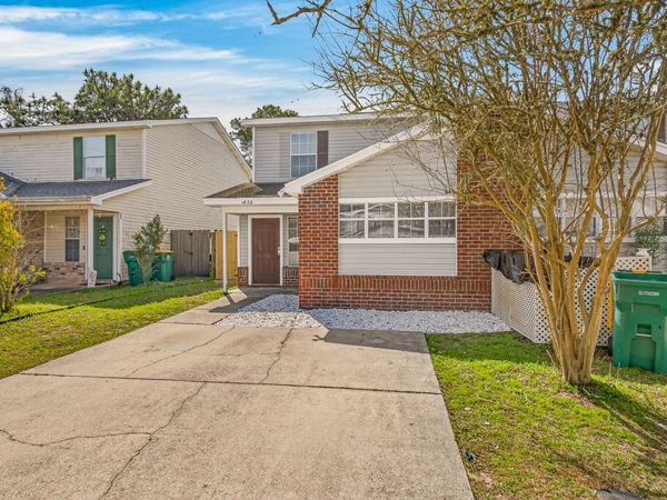 1826 Pointed Leaf Lane, Fort Walton Beach, FL 32547