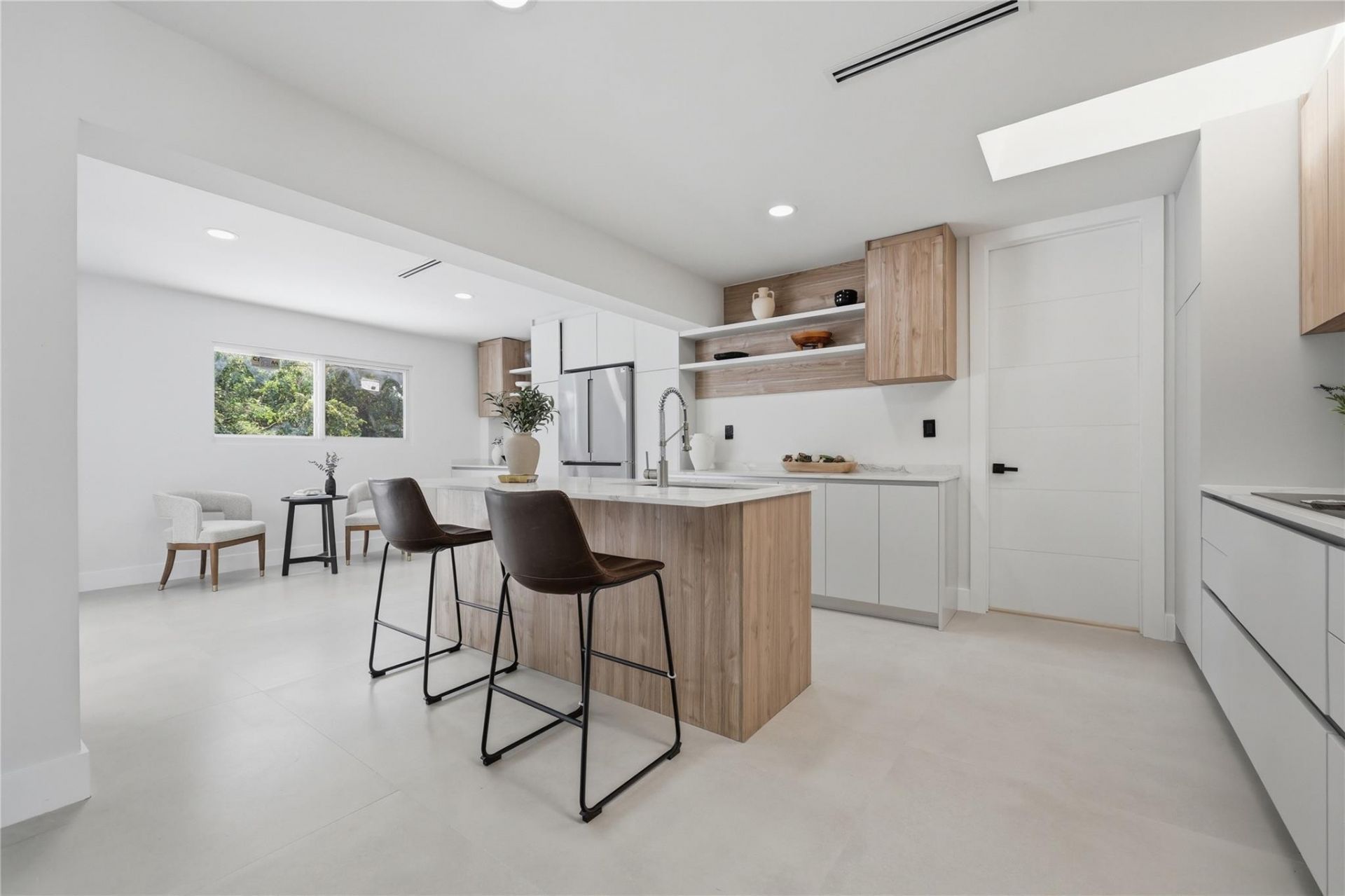 1850 NE 197th Terrace, Miami, FL 33179 Photo