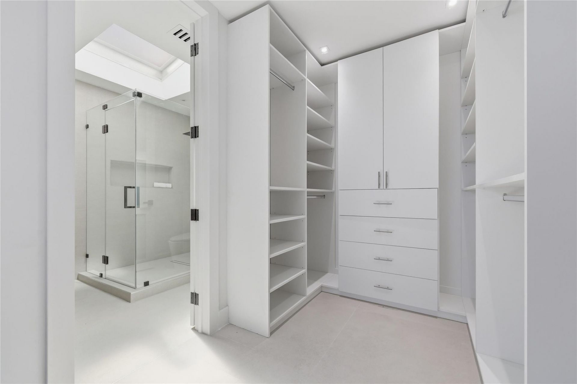 1850 NE 197th Terrace, Miami, FL 33179 Photo