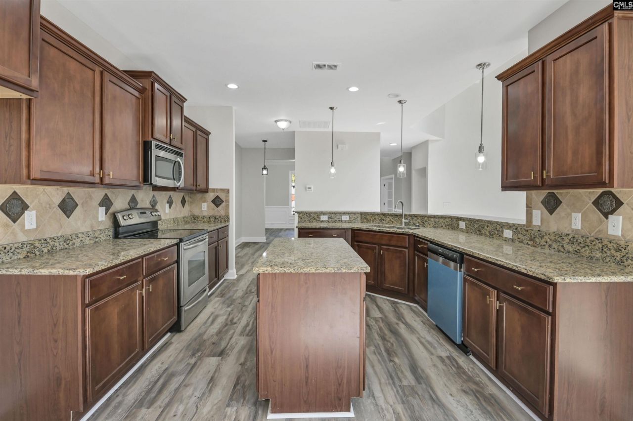 151 Mill House Lane  Photo 11