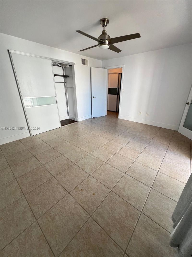 1340 Lincoln Rd , Unit 705, Miami Beach, FL 33139 Photo