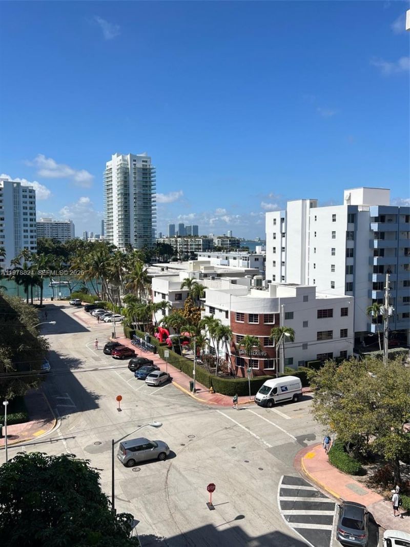 1340 Lincoln Rd , Unit 705, Miami Beach, FL 33139 Photo