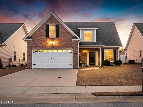 921 Dearborn Court , Winterville, NC 28590