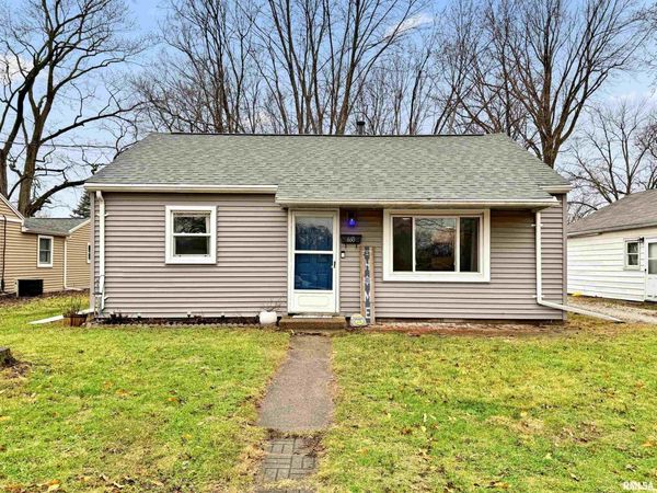 660 N 9TH Avenue, Canton, IL 61520