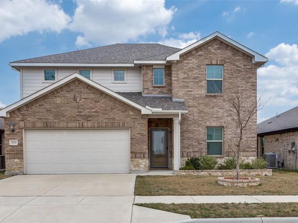 10616 Tonkala Drive, Fort Worth, TX 76179